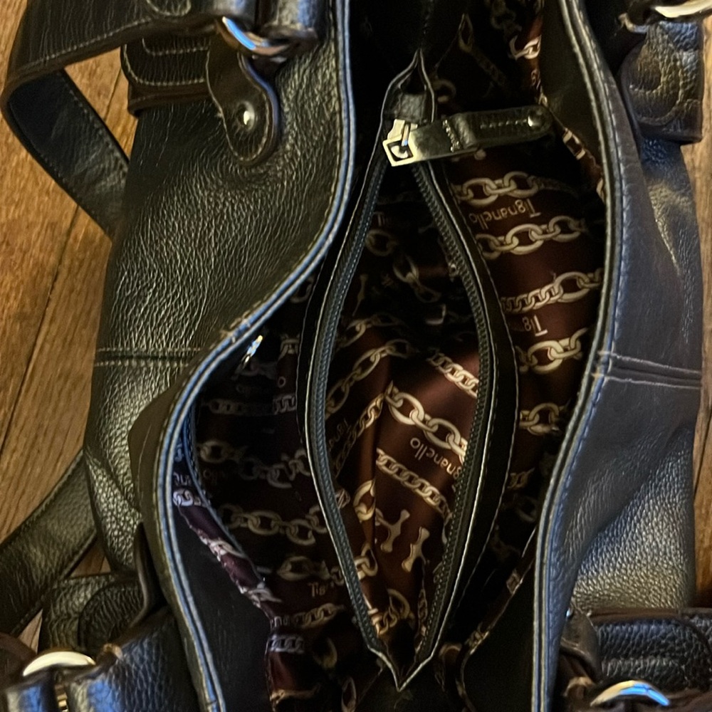 Tignanello shoulder bag pebbled leather gray metallic quiet luxury - Picture 9 of 14